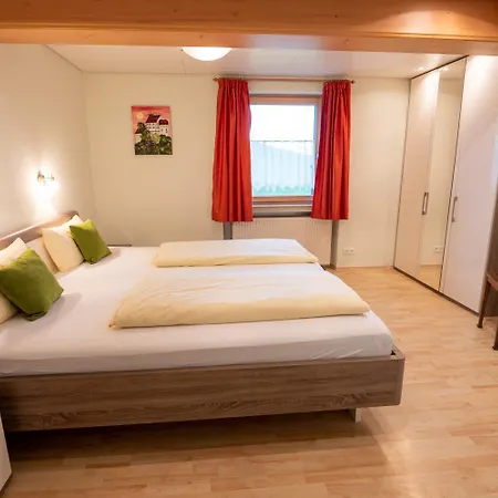 Haus Sonnenschein *